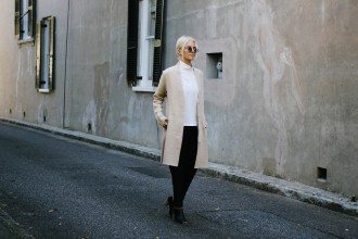 J. McLaughlin Long Cardigan Ryann Sweater // Charleston Fashion Blogger Dannon Like The Yogurt