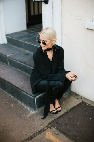 Back to Black // Charleston Fashion Blogger Dannon Like The Yogurt