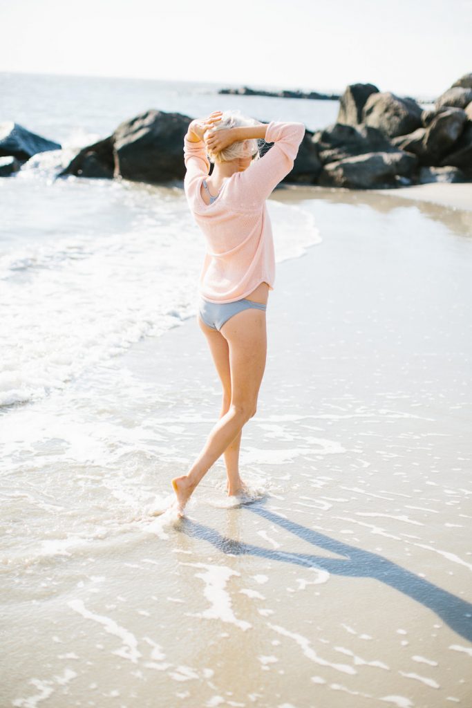 Billabong it’s all about the details swimsuit bikini grey folly beach washout charleston sc 2016 Summer Messy Bun // Charleston Fashion Blogger Dannon Like The Yogurt 