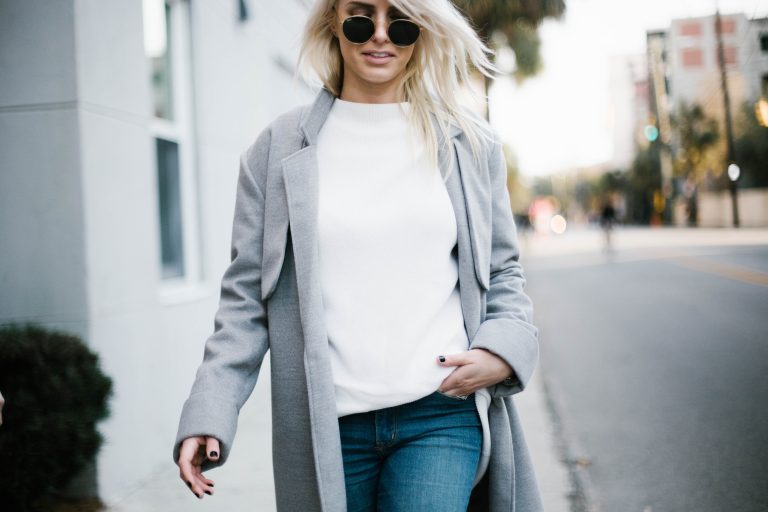 Grey Coat oversized wool long lulus fifth the label abercrombie and fitch skinny denim jeans black ankle boots steve madden Street Style Blogger // Charleston Fashion Blogger Dannon Like The Yogurt