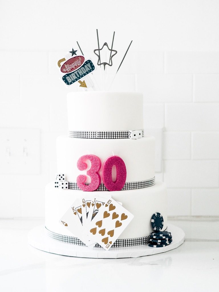 vegas themed birthday girl cake 30th // charleston blogger dannon k collard like the yogurt